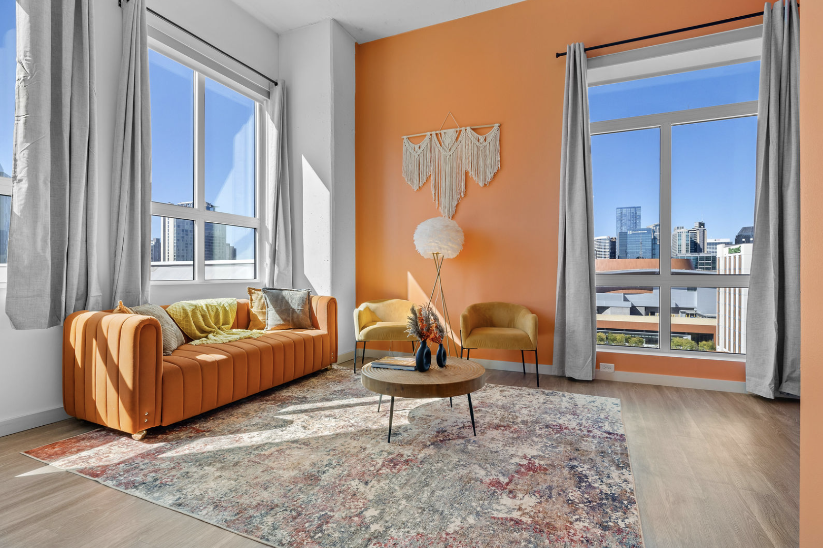 Sunset Retreat living room, Nashville